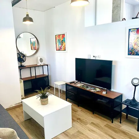 Loft A Marina Lucense 게스트하우스